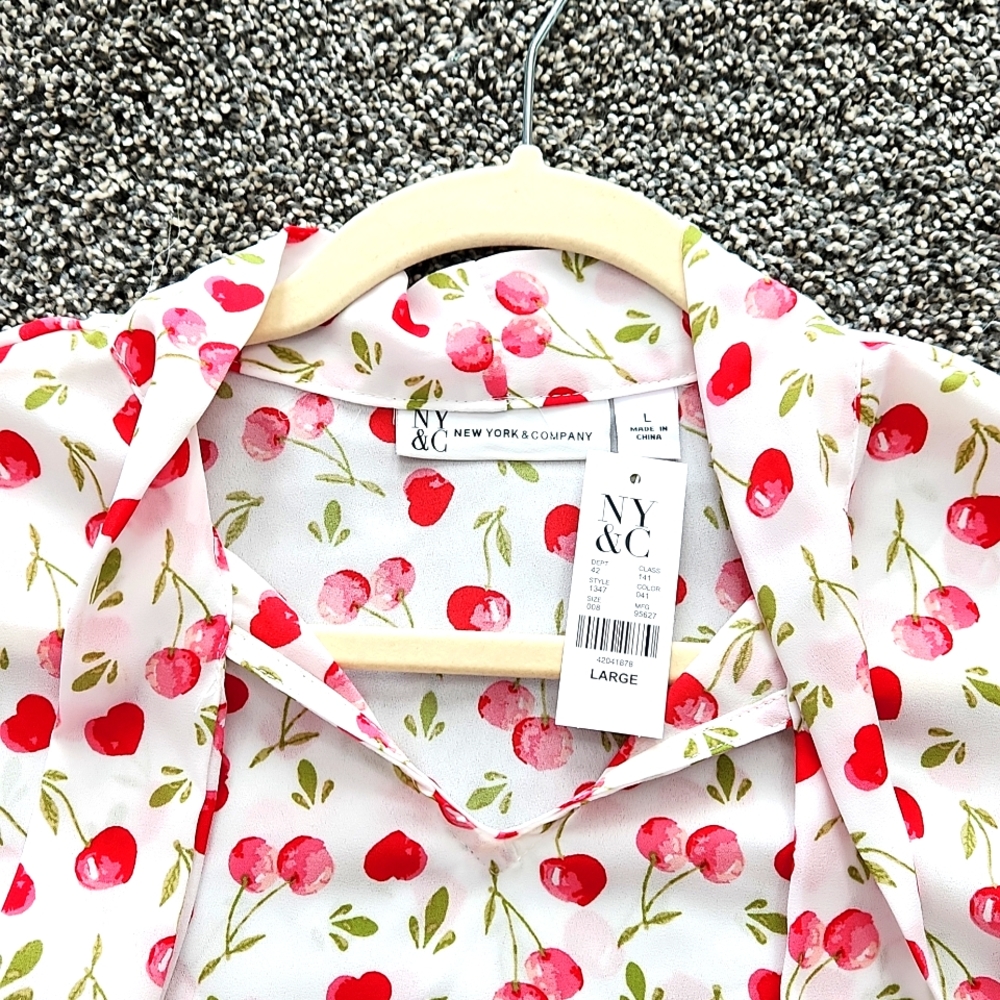 🍒Cherry and Heart Ruffle Blouse - Picture 6 of 6